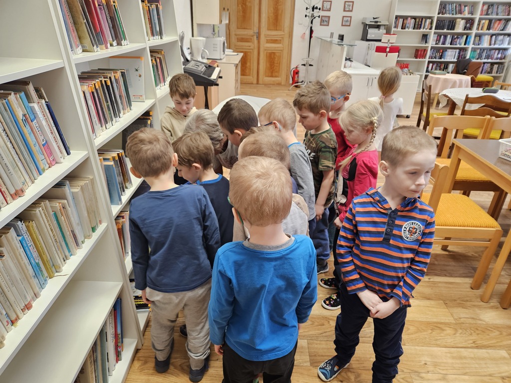 Návštěva místní knihovny 